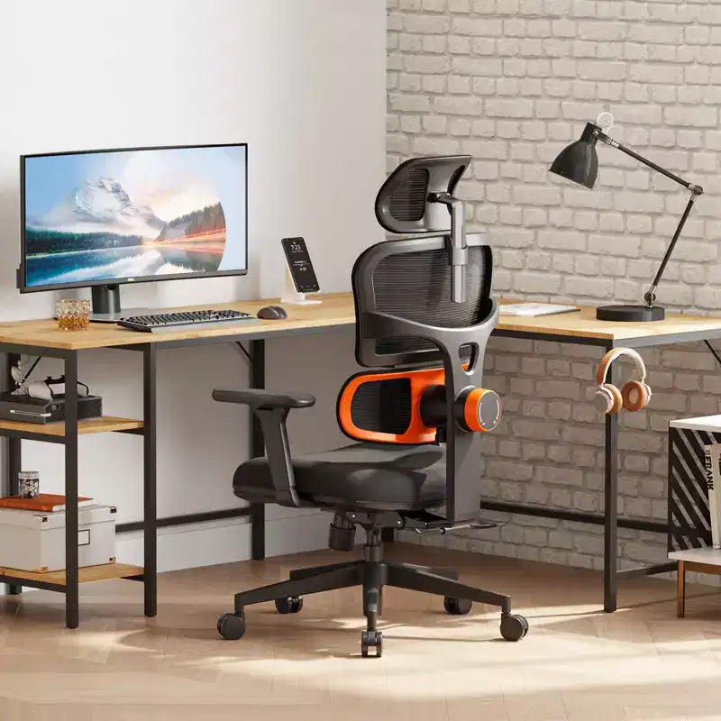 Sedia da ufficio ergonomica con supporto lombare adattivo e braccioli ribaltabili 3D